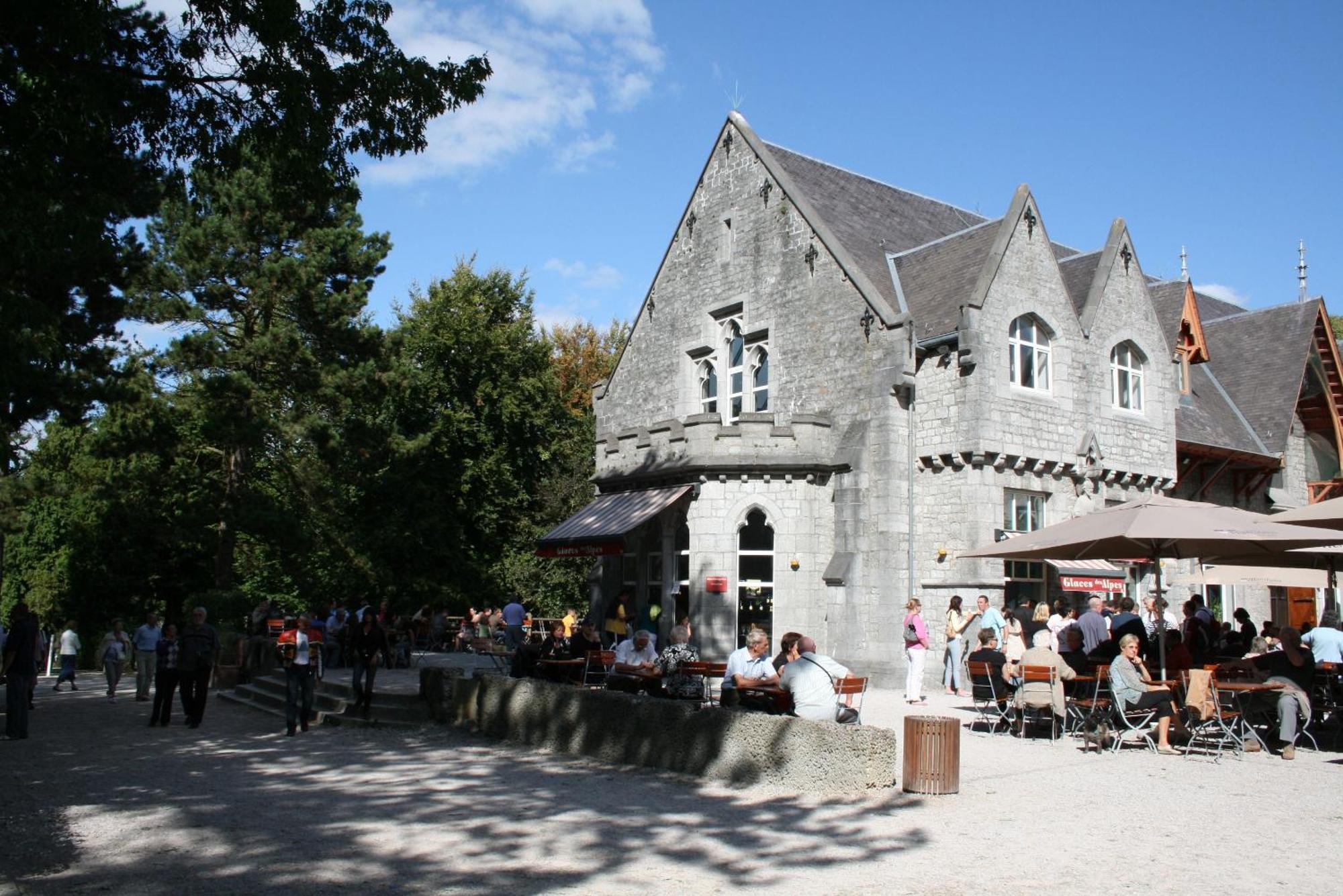 B&B La Place Verte Surice Exterior photo